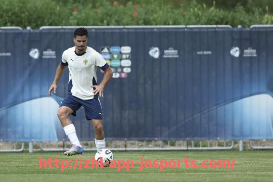 江南体育APP下载-1999年NBA火箭队赛季回顾及球员表现