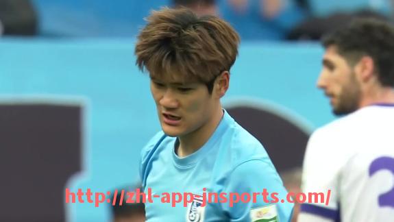 江南体育APP下载-法甲金靴奖竞争现状及球员进球效率比较