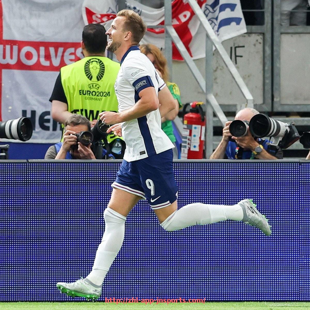 江南体育APP下载-CBA现役球员中哪些外援也参加过足球比赛？