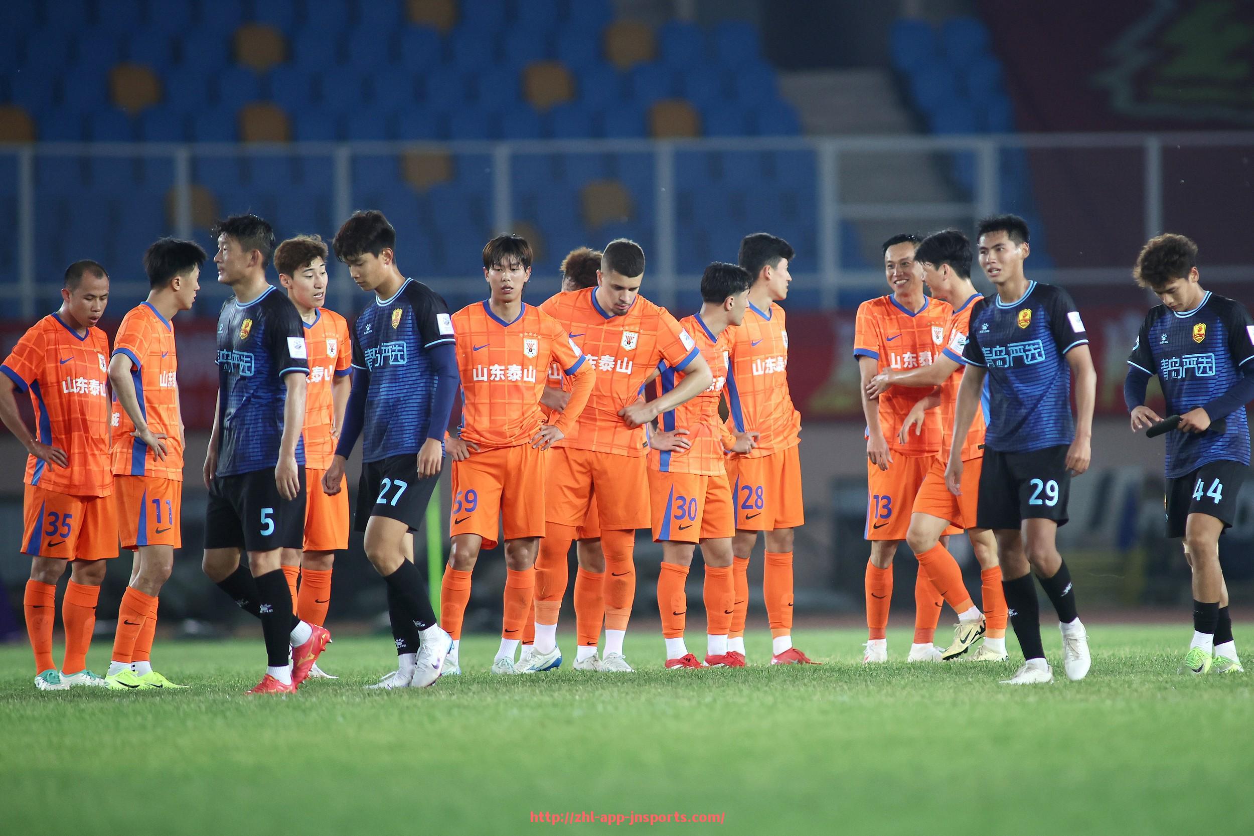 江南体育APP下载-NBA火箭队合照背后的团队体育精神与文化解读